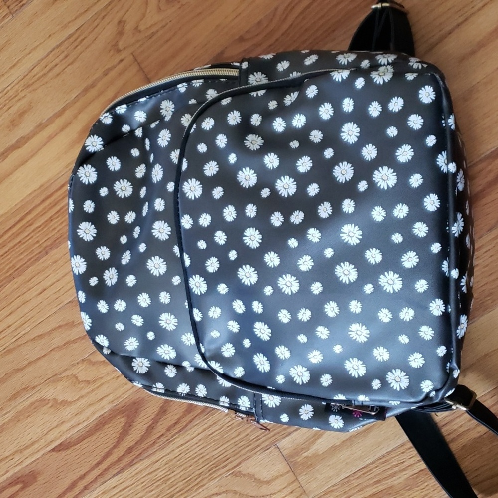 Mini Black. Daisy Print Backpack